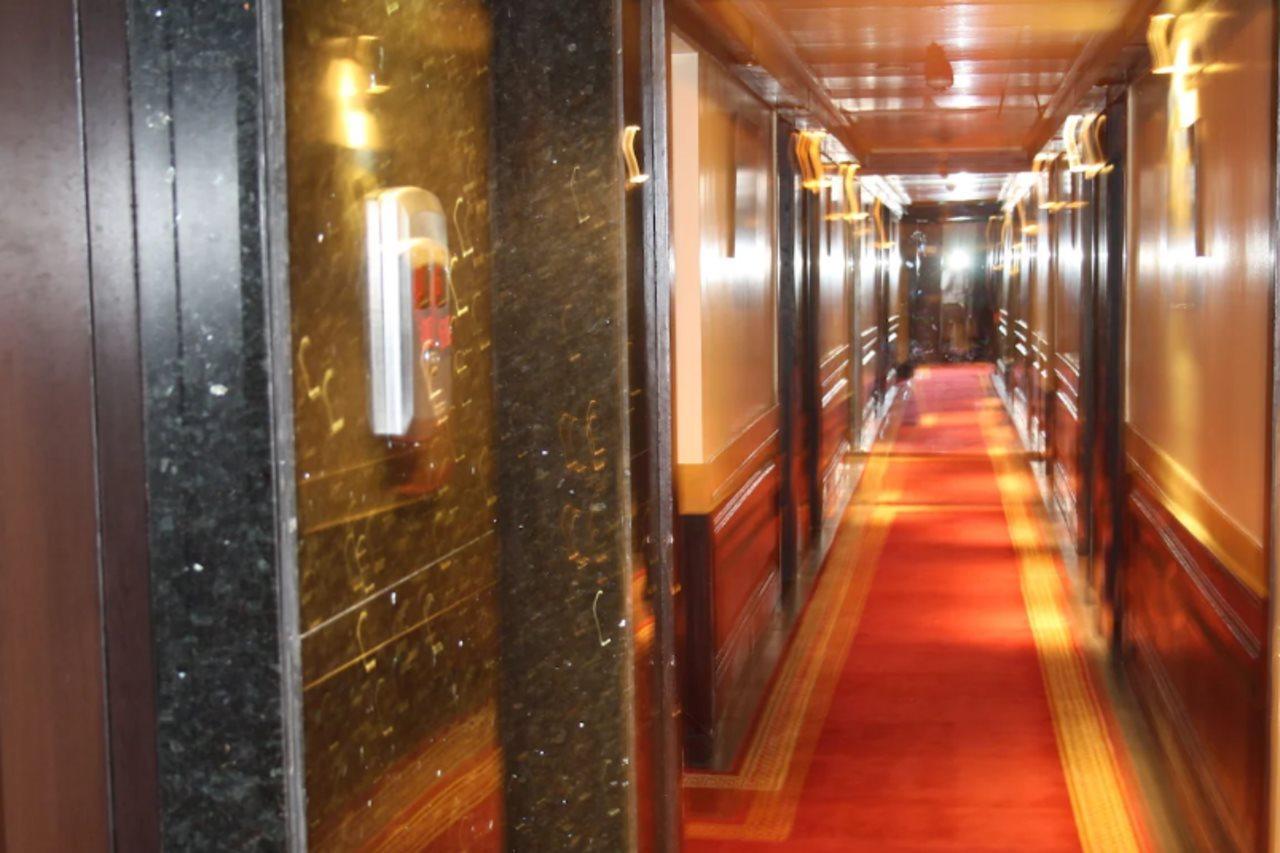 Grand Hotel Beirut Beirute Exterior foto